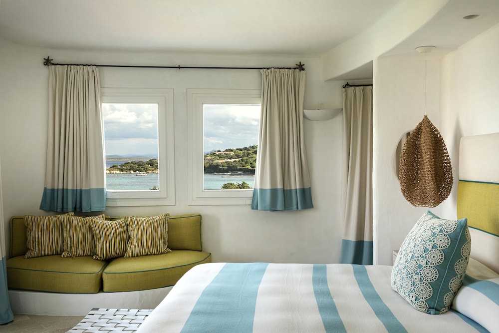 Romazzino, A Belmond Hotel, Costa Smeralda — Hotel rooms in Arzachena, Sardinia