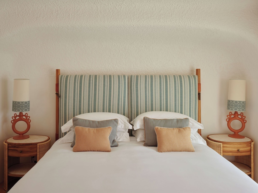 Romazzino, A Belmond Hotel, Costa Smeralda — Hotel rooms in Arzachena, Sardinia