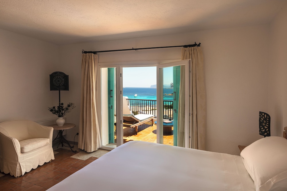 Romazzino, A Belmond Hotel, Costa Smeralda — Hotel rooms in Arzachena, Sardinia