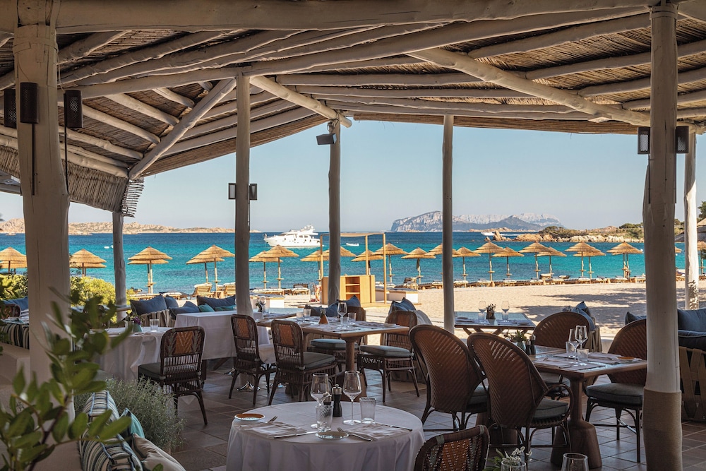 Romazzino, A Belmond Hotel, Costa Smeralda — Restaurant & bars in Arzachena, Sardinia
