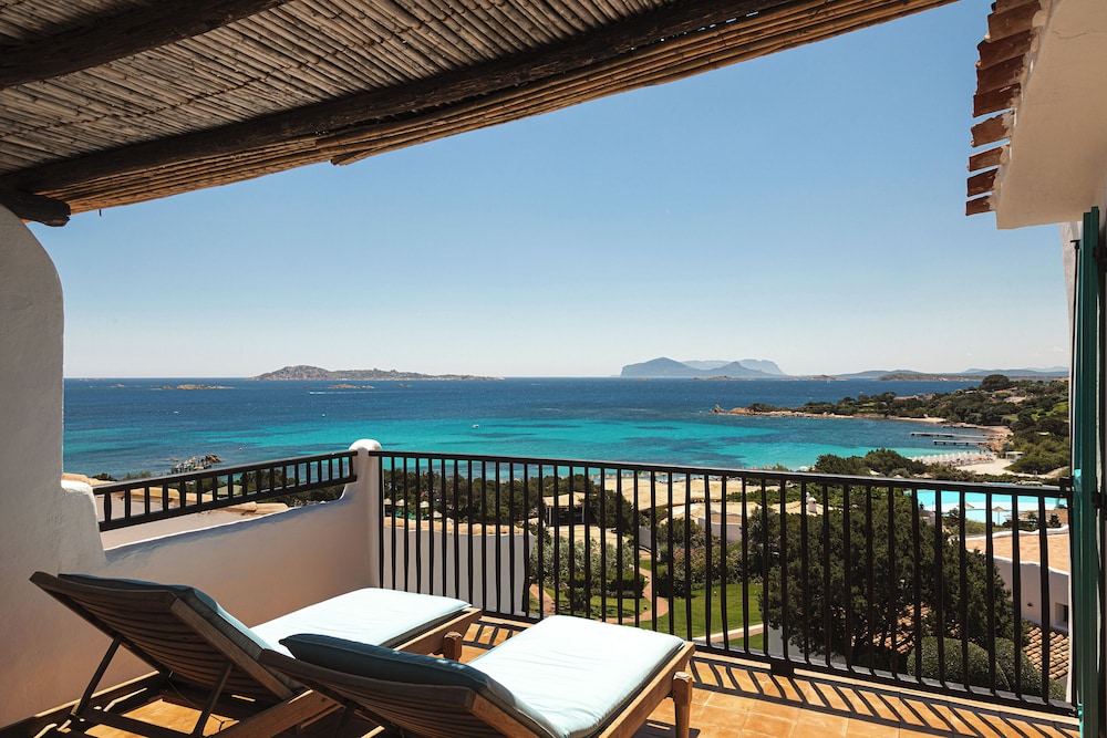 Romazzino, A Belmond Hotel, Costa Smeralda — Hotel rooms in Arzachena, Sardinia