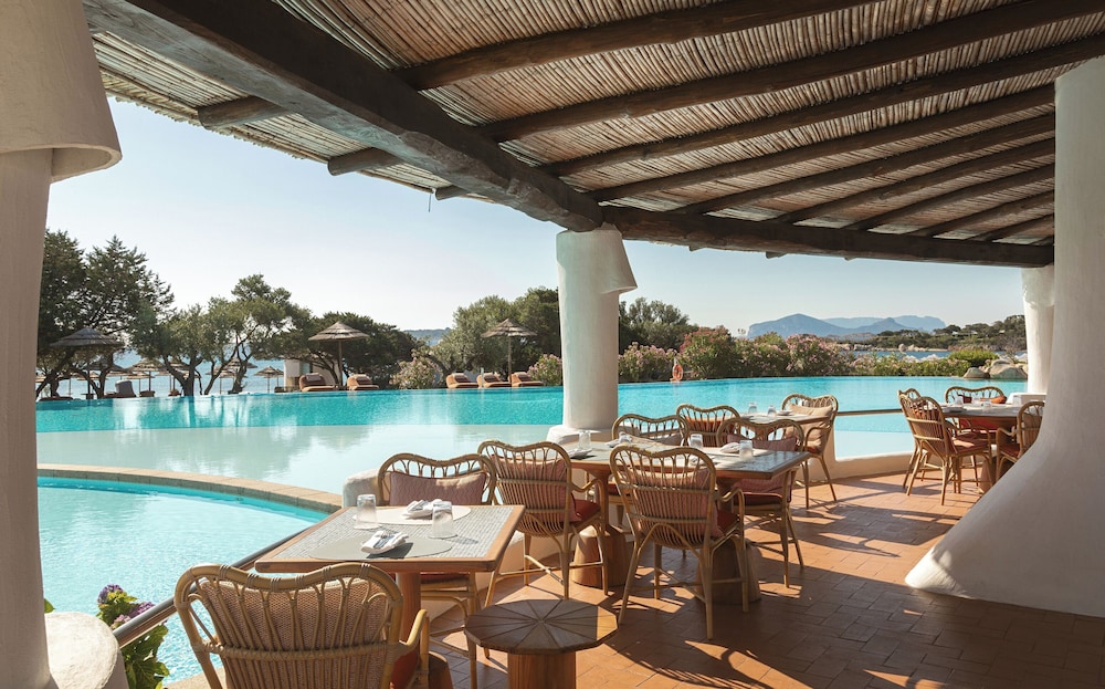 Romazzino, A Belmond Hotel, Costa Smeralda — Restaurant & bars in Arzachena, Sardinia