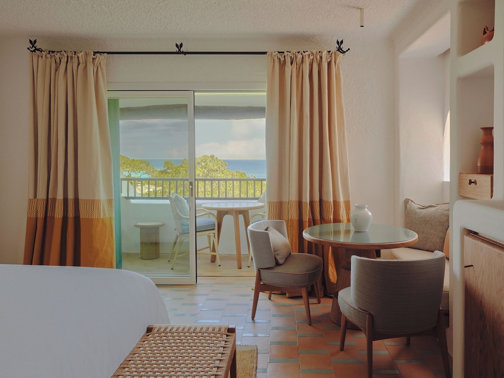 Romazzino, A Belmond Hotel, Costa Smeralda — Hotel rooms in Arzachena, Sardinia