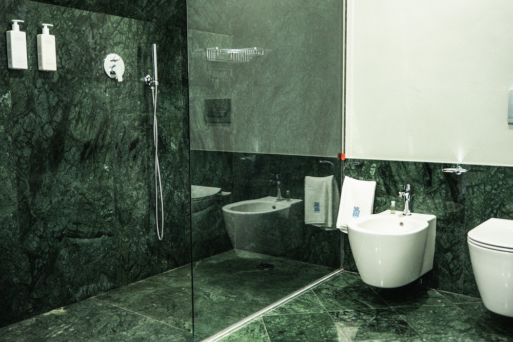 Hotel Salo' du Parc — Hotel rooms in Salo, Lombardy