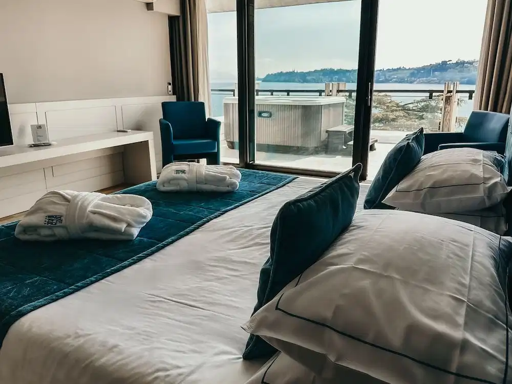 Hotel Salo' du Parc — Hotel rooms in Salo, Lombardy