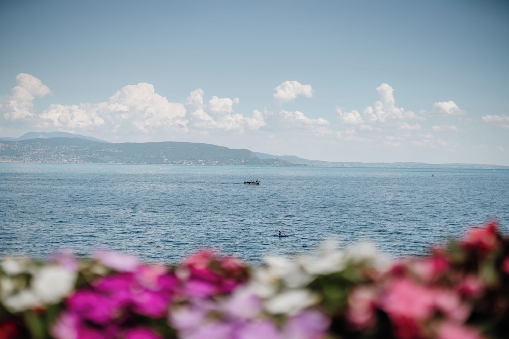 Hotel Savoy Palace — Beach in Gardone Riviera, Lombardy