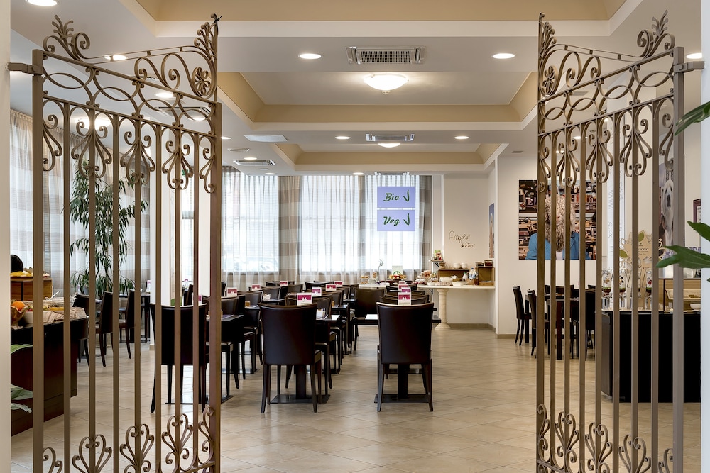 Hotel Sovrana & Re Aqva SPA - zdjęcie 5