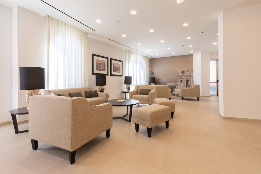 Splendid Hotel Taormina - Handwritten Collection — Hotel building in Taormina, Sicily