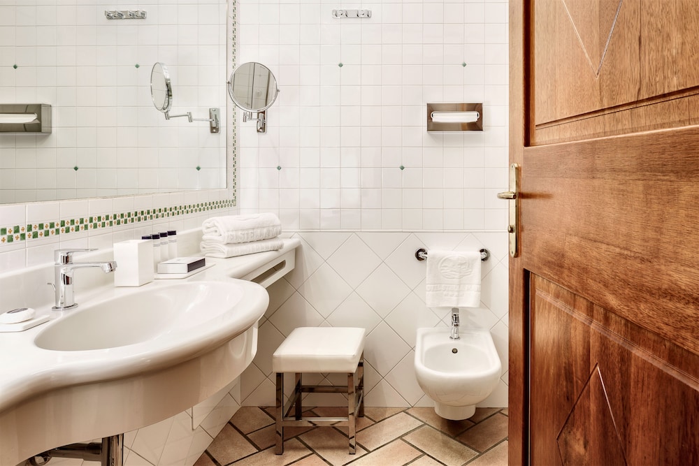 Hotel Stella Maris — Hotel rooms in Villasimius, Sardinia