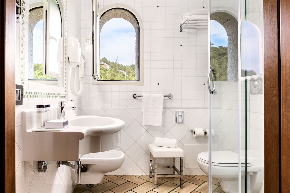 Hotel Stella Maris — Hotel rooms in Villasimius, Sardinia