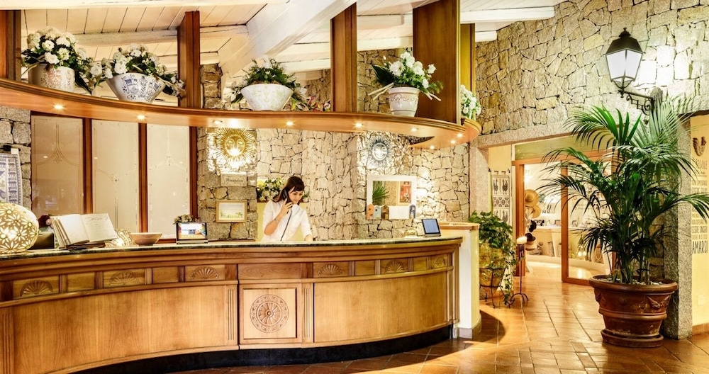 Hotel Stella Maris — Hotel building in Villasimius, Sardinia