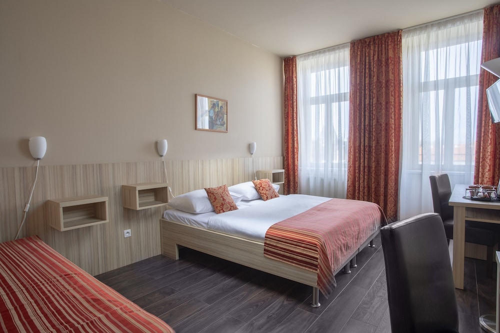 Prague Centre Plaza — Hotel rooms in Prague, Prague