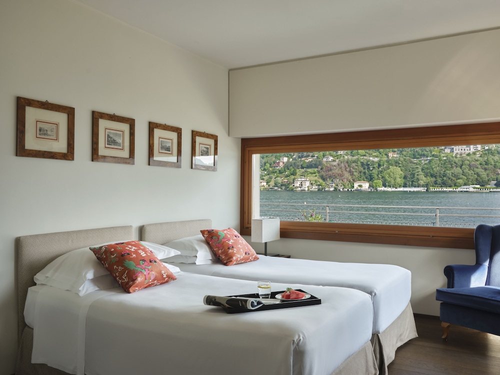 Hotel Villa Flori — Hotel rooms in Como, Lombardy