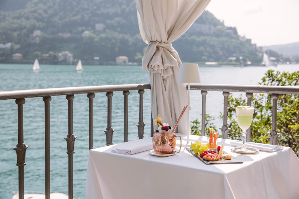 Hotel Villa Flori — Restaurant & bars in Como, Lombardy