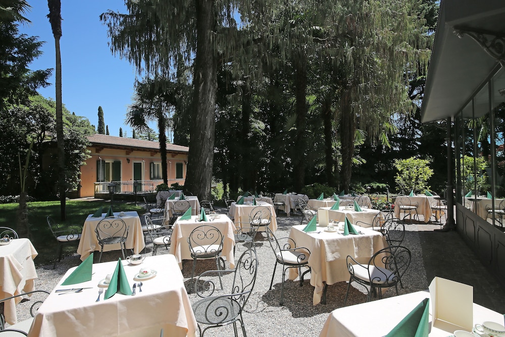 Hotel Villa Sofia — Restaurant & bars in Gardone Riviera, Lombardy