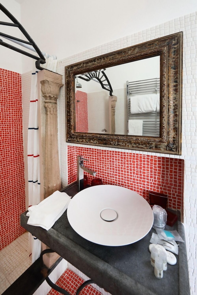 Hotel Villa Sonia — Hotel rooms in Castelmola, Sicily