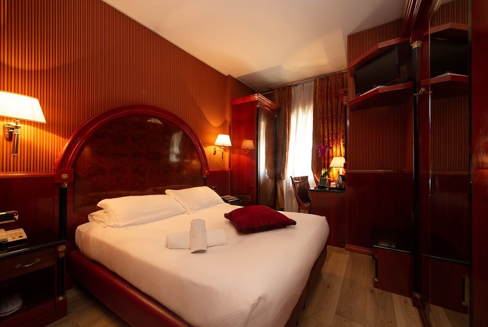 Hotel Vittoria - zdjęcie 2