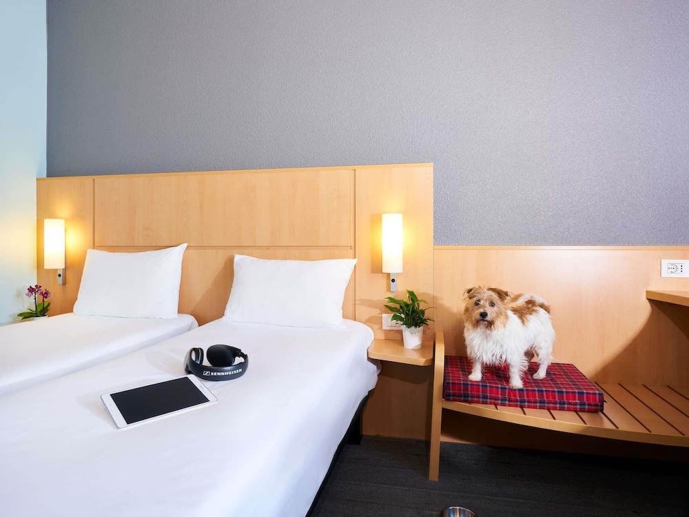 ibis Como — Hotel rooms in Grandate, Lombardy