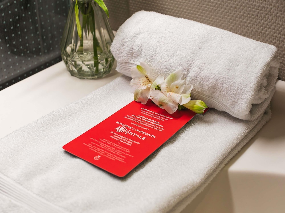 ibis Como — Hotel rooms in Grandate, Lombardy