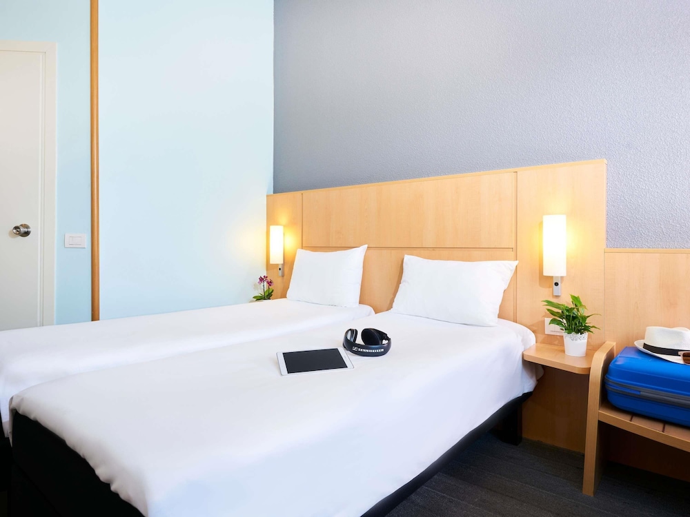 ibis Como — Hotel rooms in Grandate, Lombardy