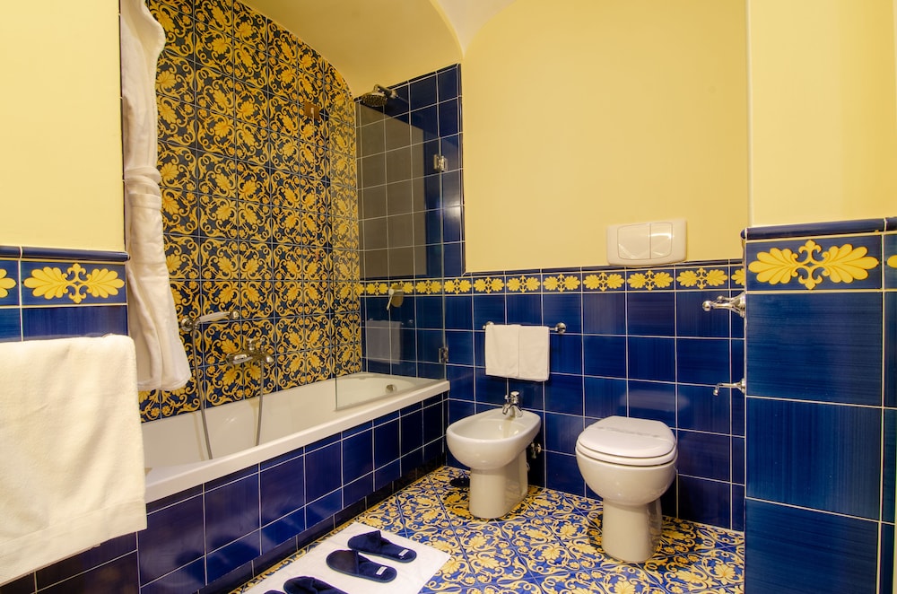 Imperial Hotel Tramontano — Hotel rooms in Sorrento, Campania