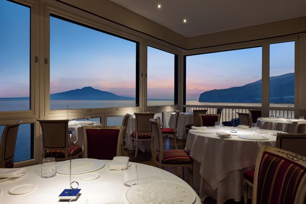 Imperial Hotel Tramontano — Restaurant & bars in Sorrento, Campania