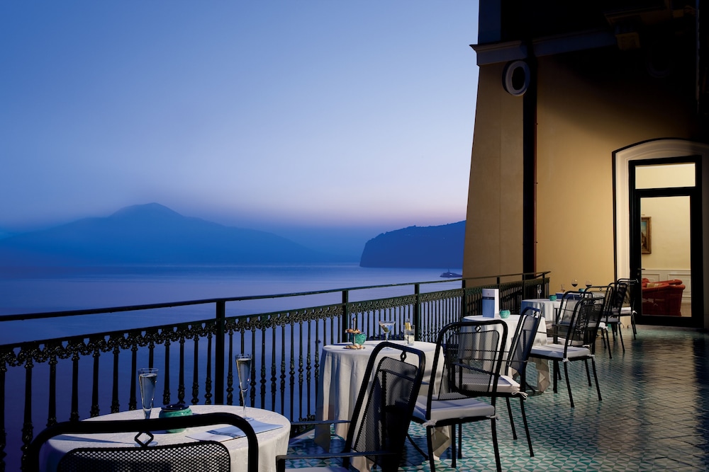 Imperial Hotel Tramontano — Restaurant & bars in Sorrento, Campania