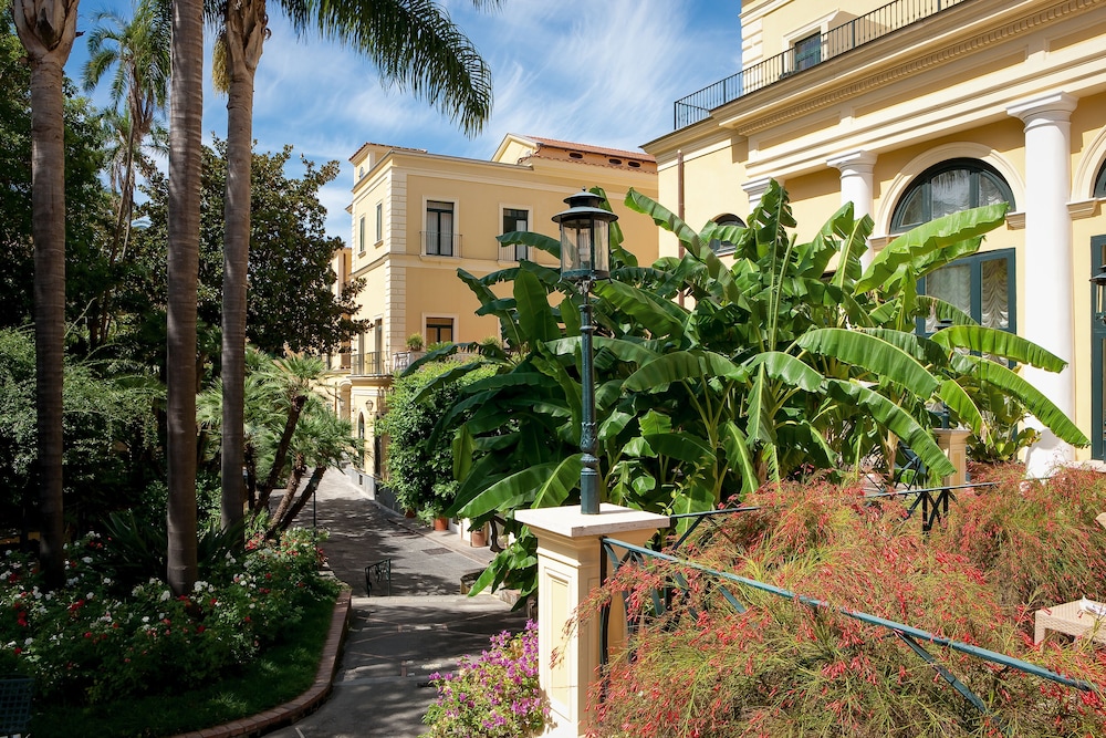 Imperial Hotel Tramontano — Hotel building in Sorrento, Campania
