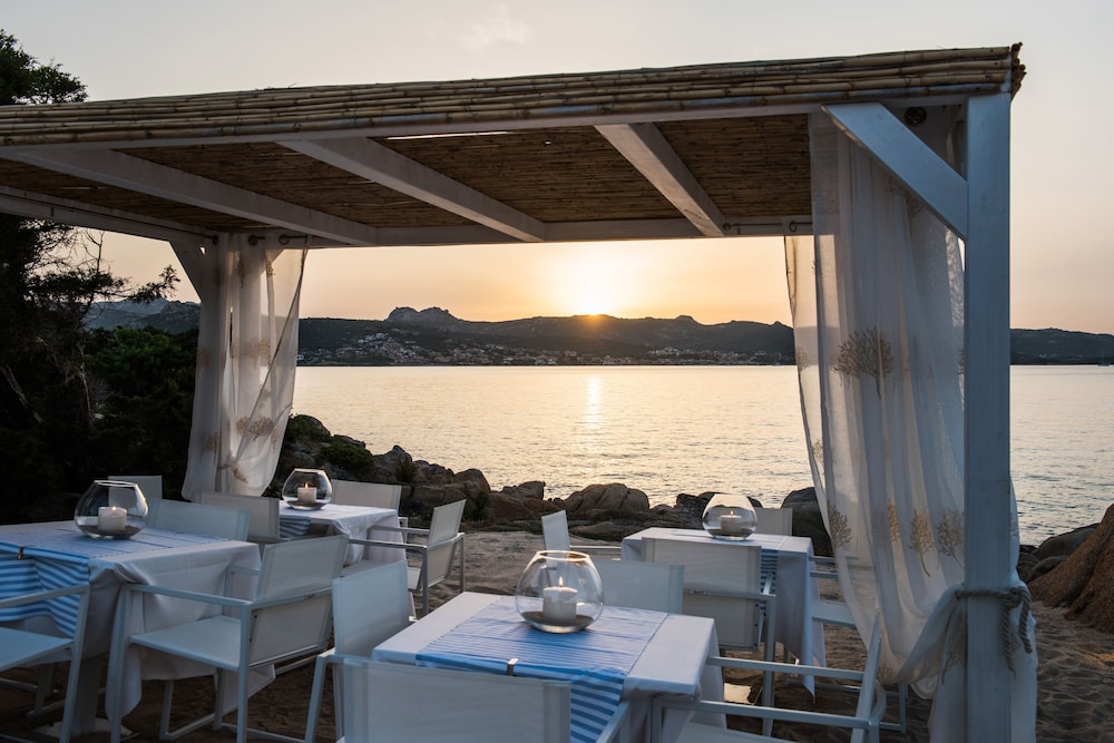 L'Ea Bianca Luxury Resort — Restaurant & bars in Arzachena, Sardinia