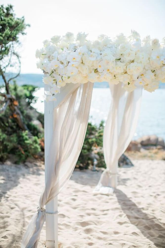 L'Ea Bianca Luxury Resort — Beach in Arzachena, Sardinia