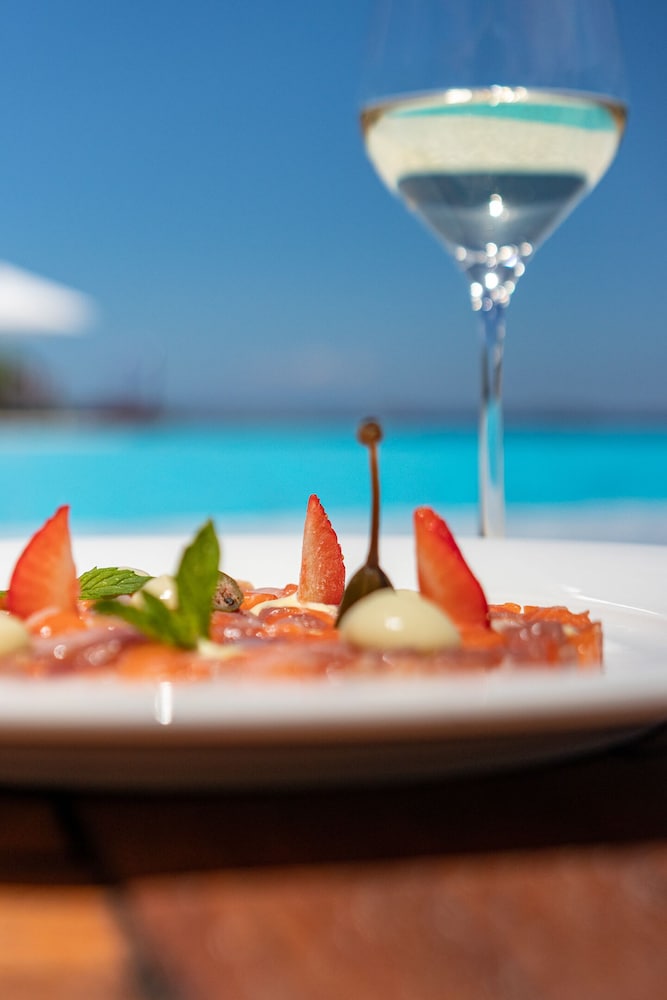 L'Ea Bianca Luxury Resort — Restaurant & bars in Arzachena, Sardinia