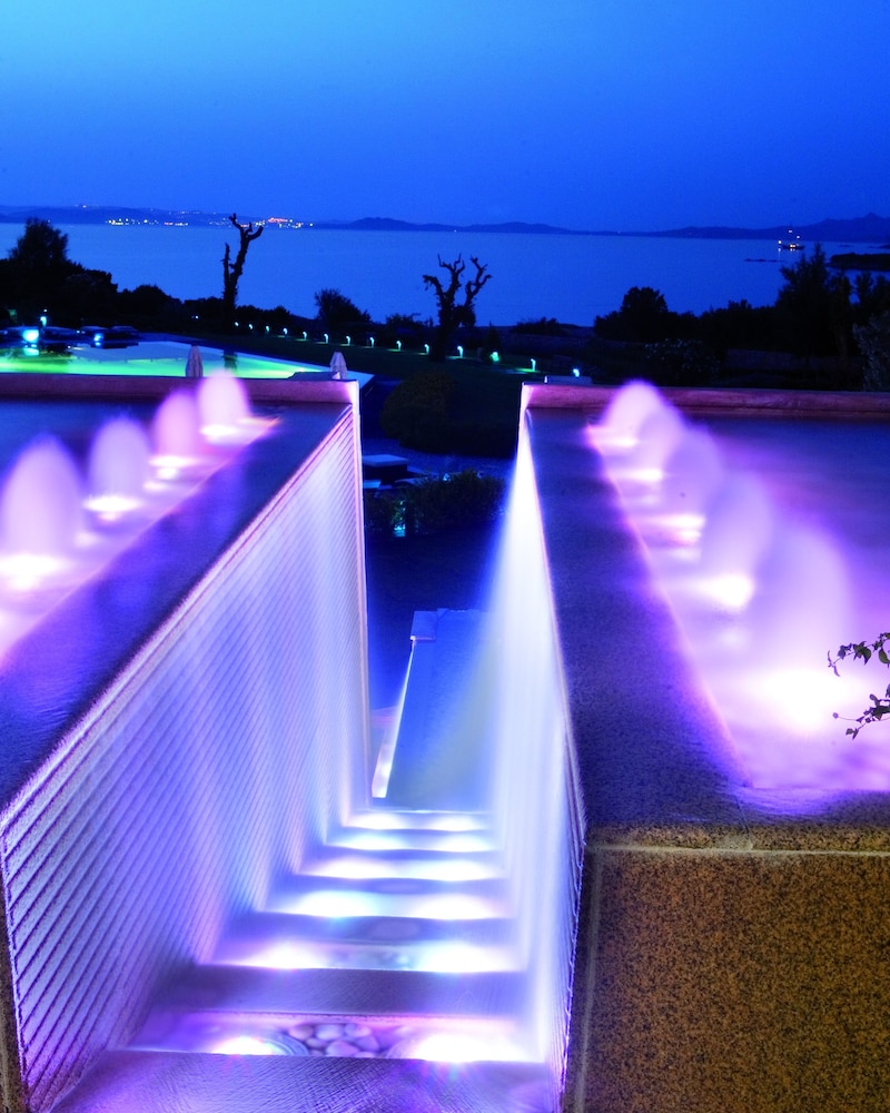L'Ea Bianca Luxury Resort — Swimming pool in Arzachena, Sardinia