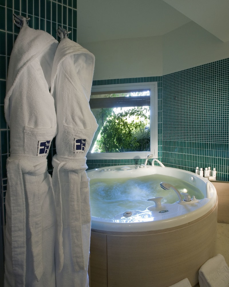 L'Ea Bianca Luxury Resort — Spa in Arzachena, Sardinia