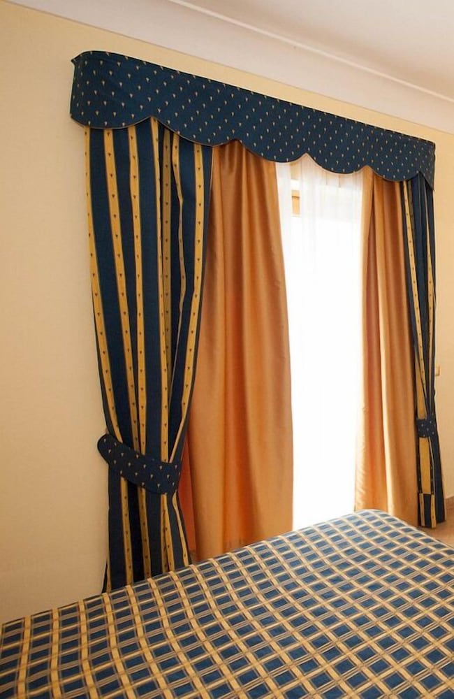 La Vue D'Or — Hotel rooms in Sorrento, Campania