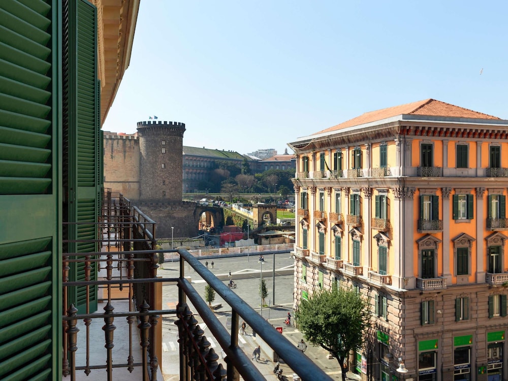 Mercure Napoli Centro Angioino — Attractions in the area in Naples, Campania