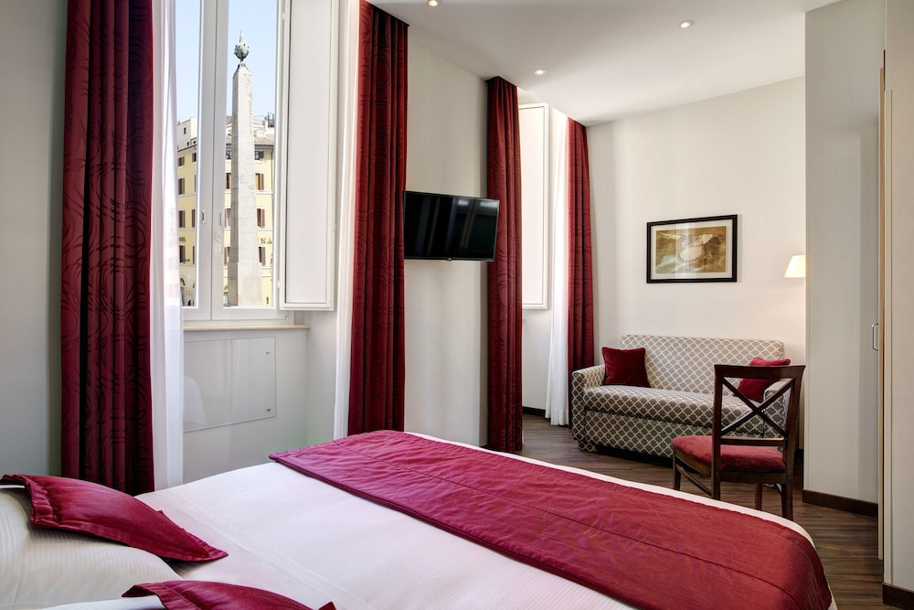 Hotel Nazionale — Hotel rooms in Rome, Lazio