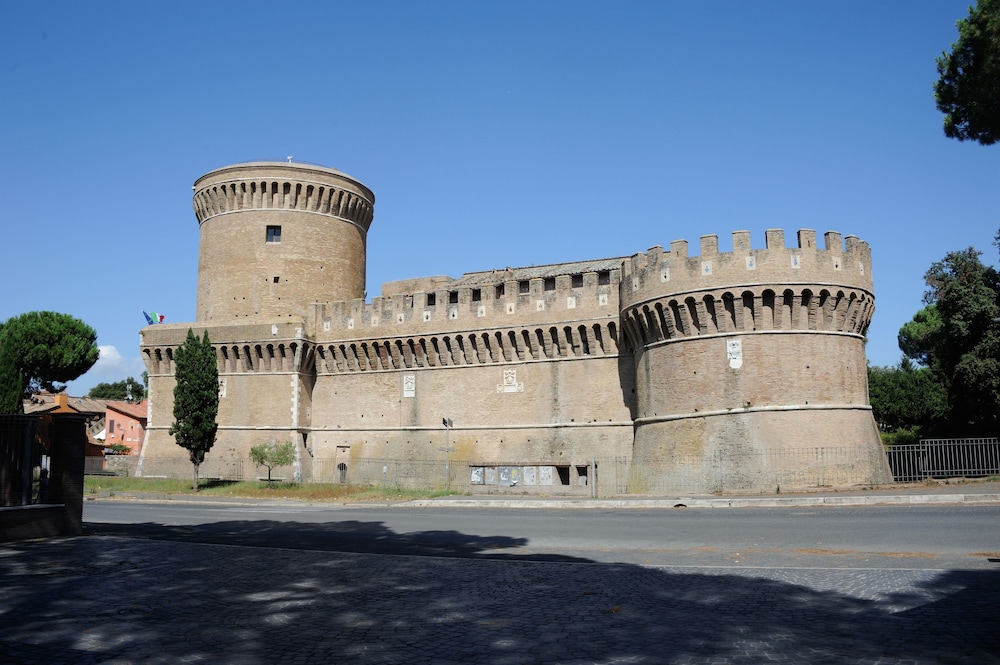 Ostia Antica Park Hotel — Attractions in the area in Rome, Lazio
