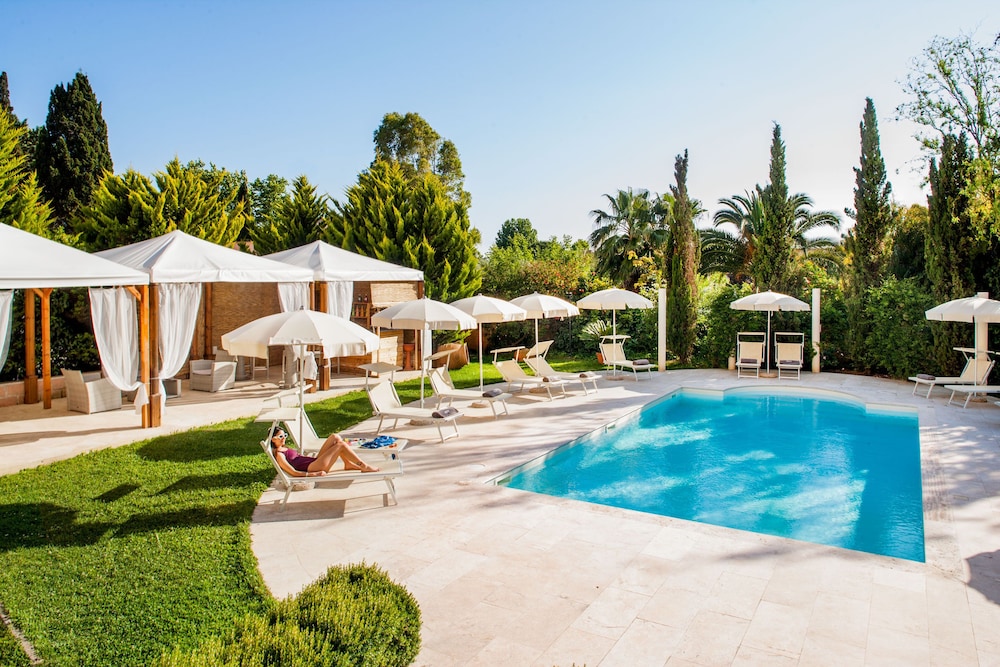 Ostia Antica Park Hotel — Swimming pool in Rome, Lazio