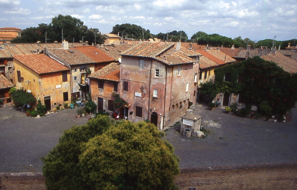 Ostia Antica Park Hotel — Attractions in the area in Rome, Lazio