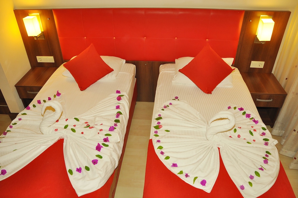 Sidekum Hotel - All Inclusive — Hotel rooms in Side