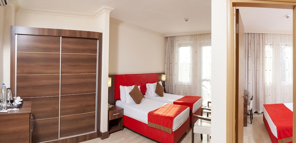Sidekum Hotel - All Inclusive — Hotel rooms in Side