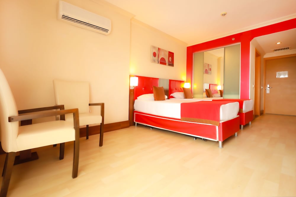 Sidekum Hotel - All Inclusive — Hotel rooms in Side