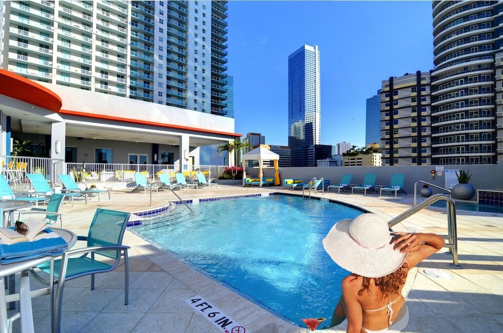 Hampton Inn & Suites Miami/Brickell-Downtown image