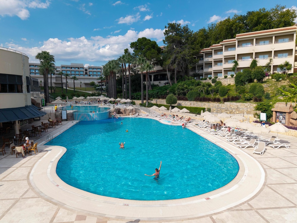 Club Melas PrivÃ© - All inclusive — Swimming pool in Side
