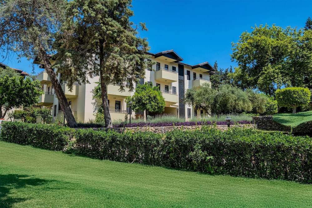Club Melas PrivÃ© - All inclusive — Hotel building in Side