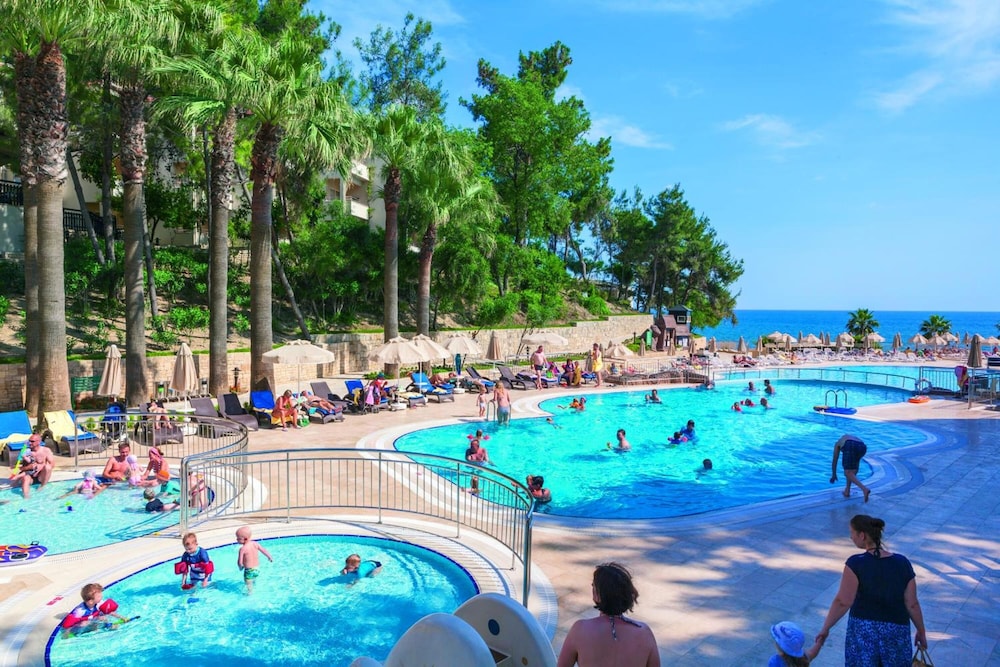 Club Melas PrivÃ© - All inclusive — Swimming pool in Side