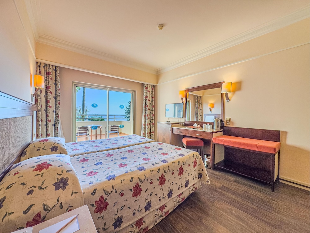 Club Melas PrivÃ© - All inclusive — Hotel rooms in Side