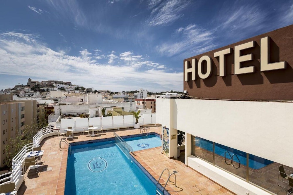 Hotel Royal Plaza — Swimming pool in Ibiza Town, Balearic Islands
