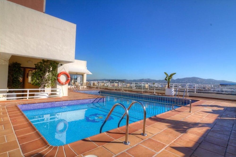Hotel Royal Plaza — Swimming pool in Ibiza Town, Balearic Islands