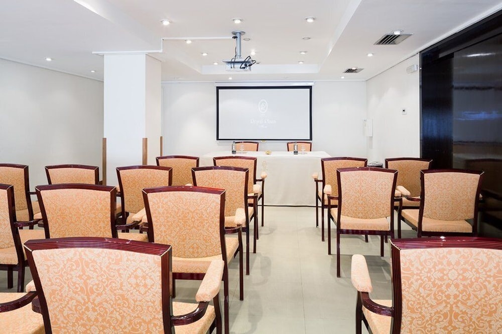 Hotel Royal Plaza — Hotel building in Ibiza Town, Balearic Islands